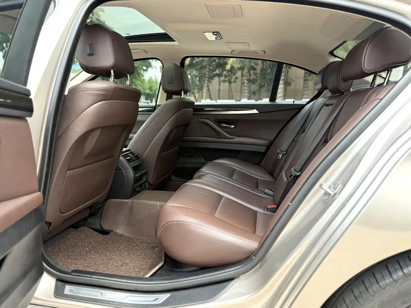 BMW 5 Series 2014 525Li Luxury Design Package фото 7