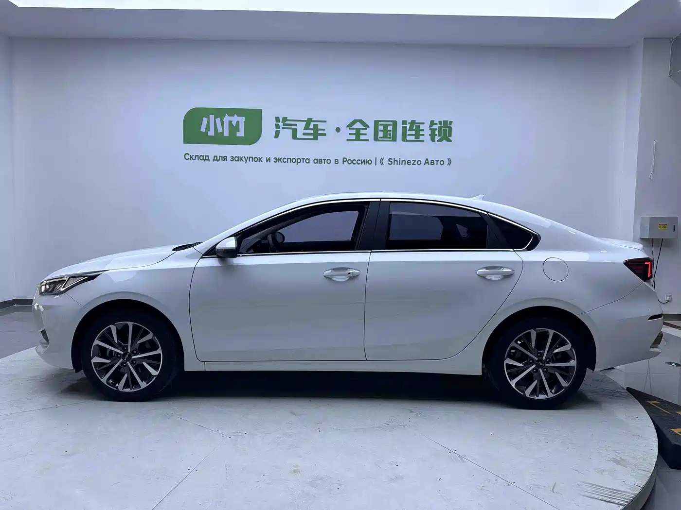 Kia K3 2021 Facelift 1.5L CVT Fashion Edition фото 7