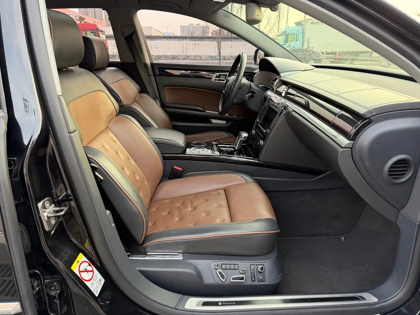Volkswagen Phaeton 2016 2015 Model 3.0L Exclusive Edition