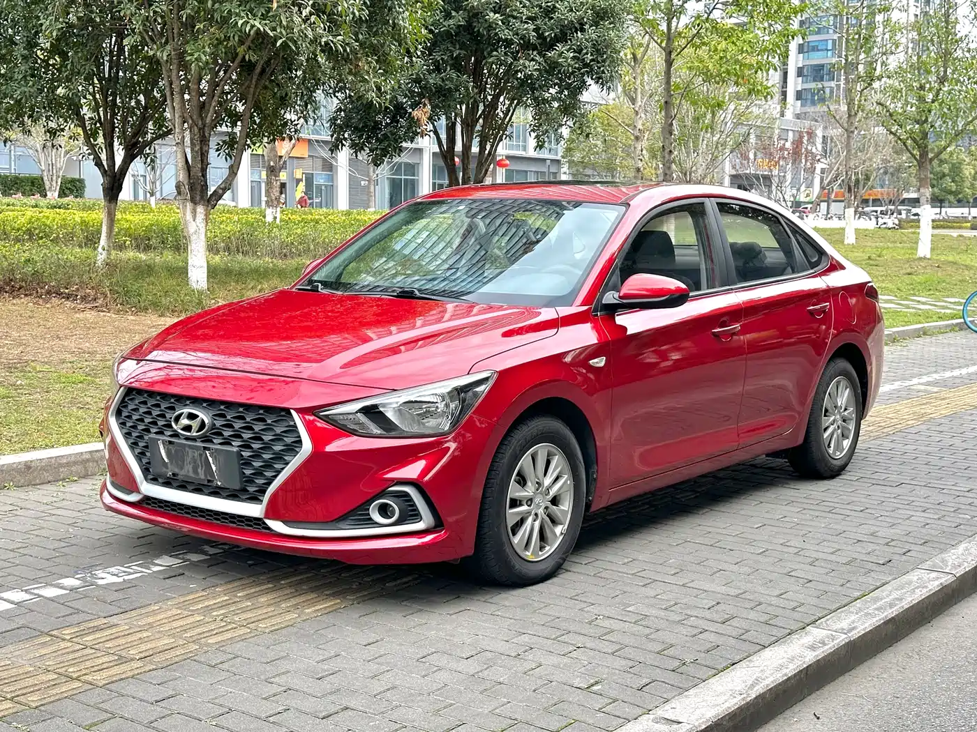 HYUNDAI YUEDONG