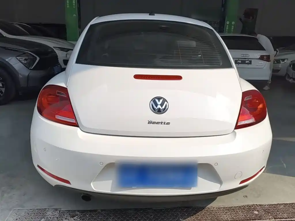 Volkswagen Beetle 2015 180TSI фото 6