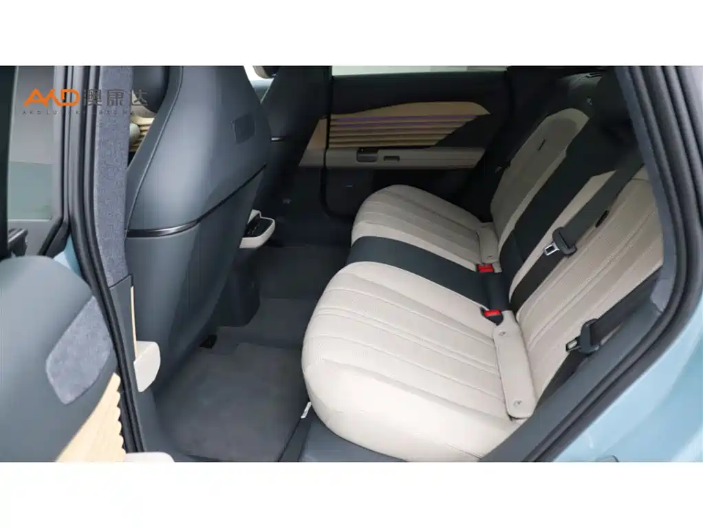 Audi E5 Sportback 2026 2025 300kw 2WD