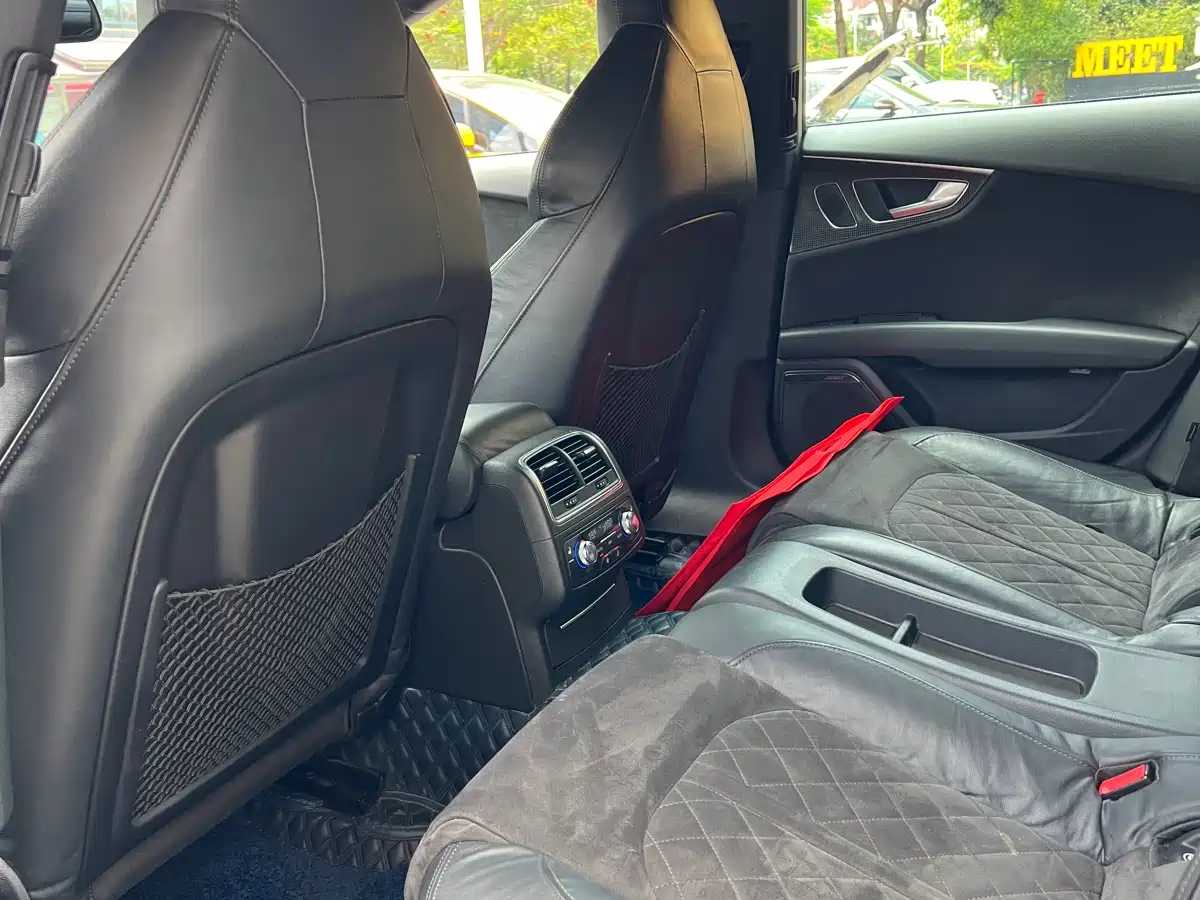 Audi S7 2013 4.0 TFSI quattro фото 9