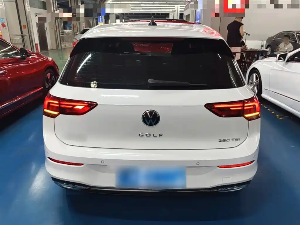 Volkswagen Golf 2021 280TSI DSG 30th Anniversary Edition фото 6