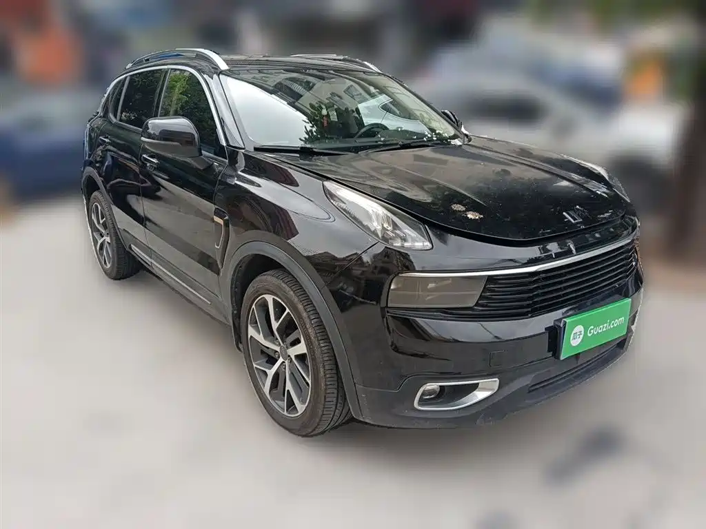Lynk & Co 01 2017 2.0T 2WD Pro Version фото 3