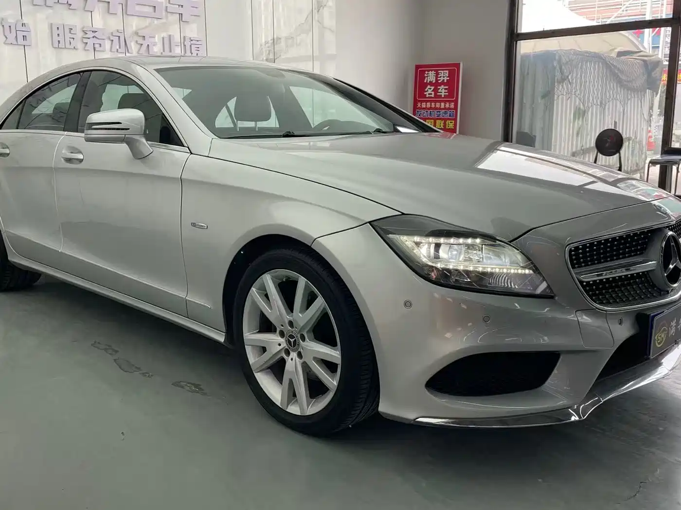 Mercedes-Benz CLS 2012 CLS 300 CGI фото 3