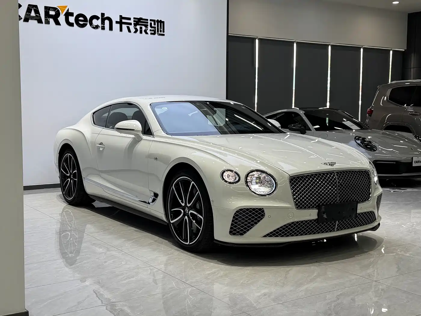 Bentley Continental 2023 2022 4.0T GT V8