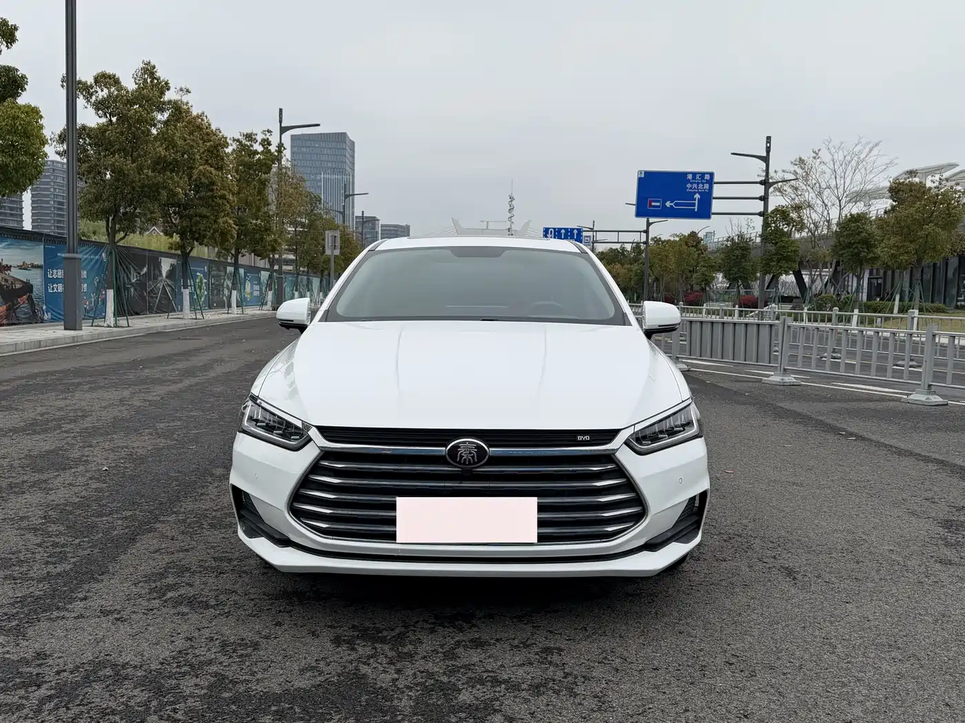BYD Qin Pro 2019 Super Energy Edition 1.5TI Auto Smart Connection Sharp Dynamic Type China V фото 2