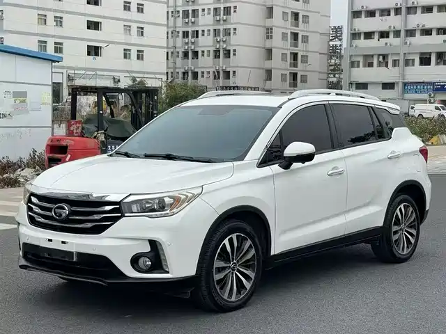 GAC TRUMPCHI GS4 NEW ENERGY