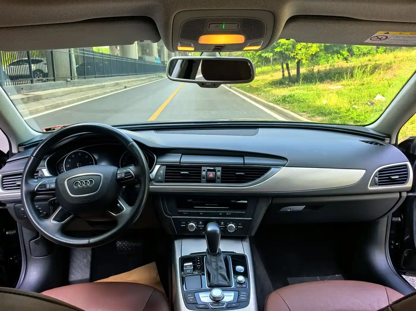 Audi A6L 2018 30th Anniversary 35 TFSI Fashion фото 12