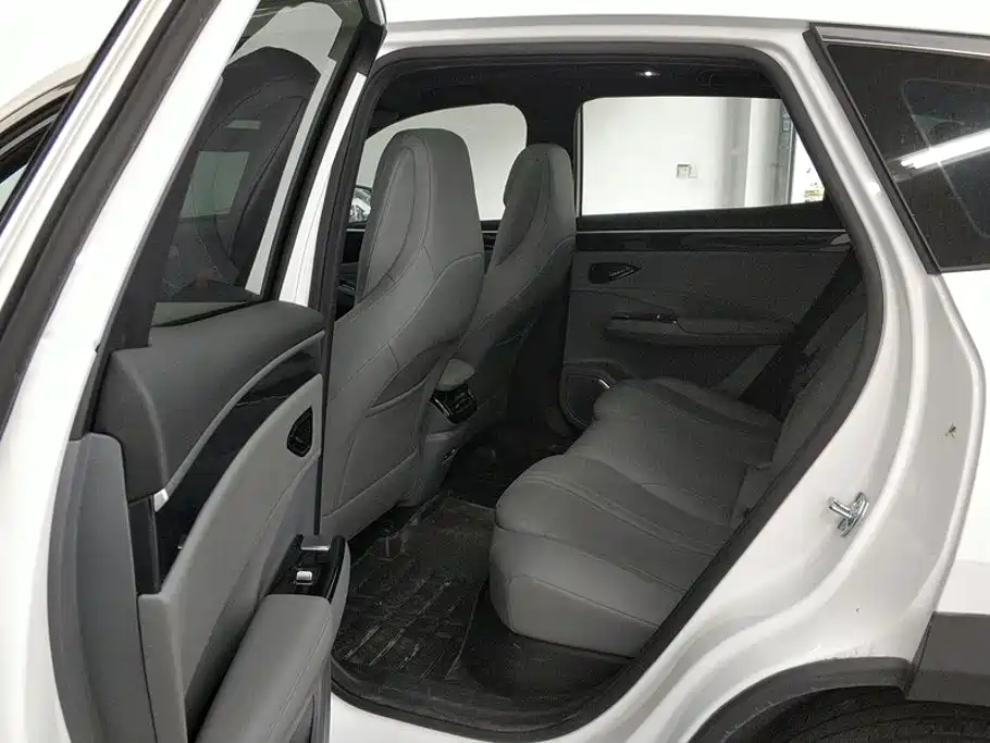 Geely Galaxy Galaxy L7 2025 2025 EM-i 115km Explorer Edition
