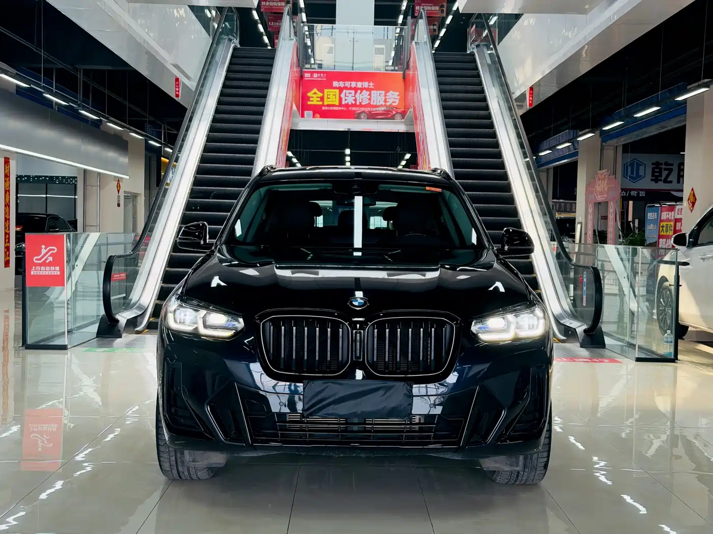 BMW X3 2022 xDrive30i Leading M Night Package фото 2