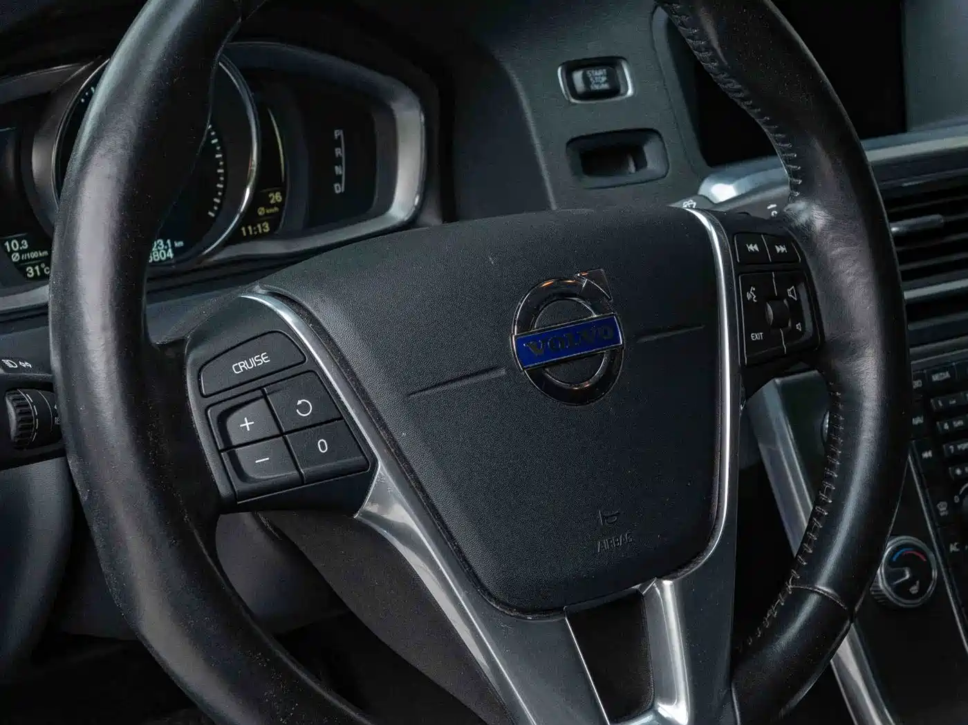 Фото 13 - Volvo V60