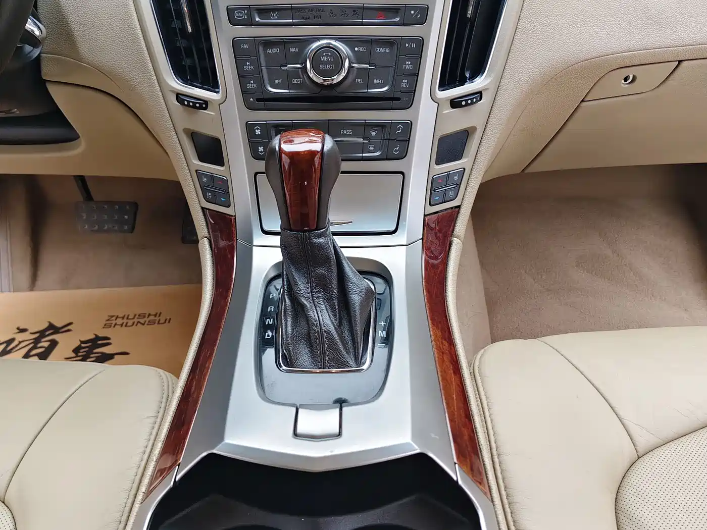 Cadillac CTS (Import) 2009 2.8 Elite Sport Edition фото 10