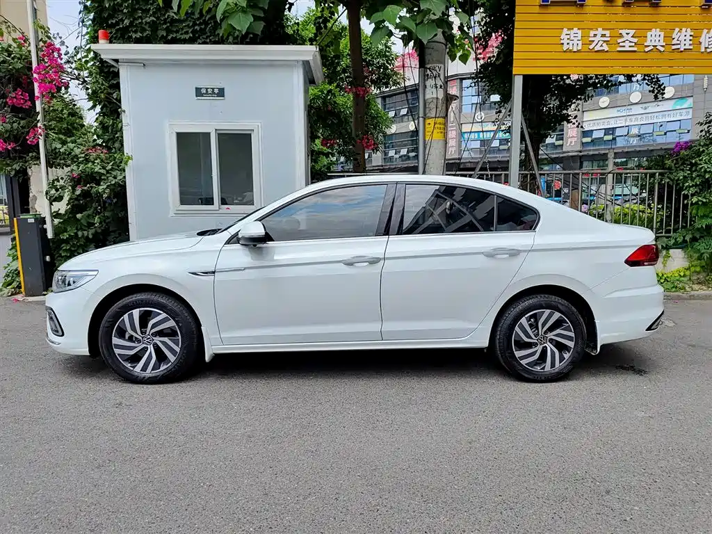 Volkswagen Bora 2023 Model 280TSI DSG Comfort Edition фото 3