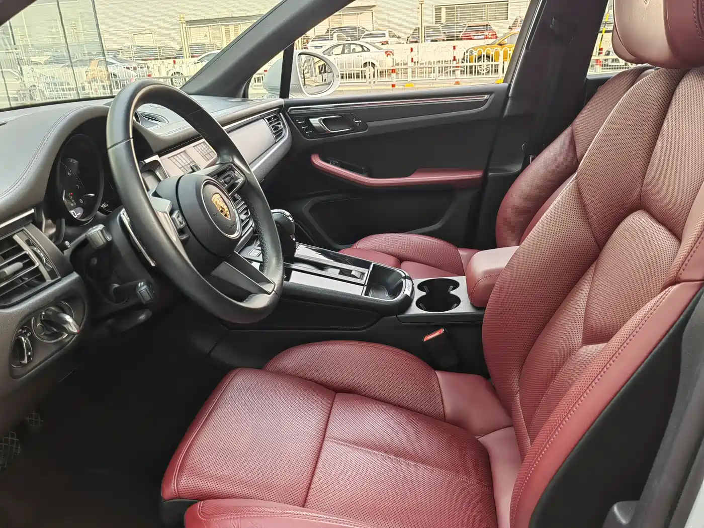 Porsche Macan 2021 Macan 2.0T фото 9