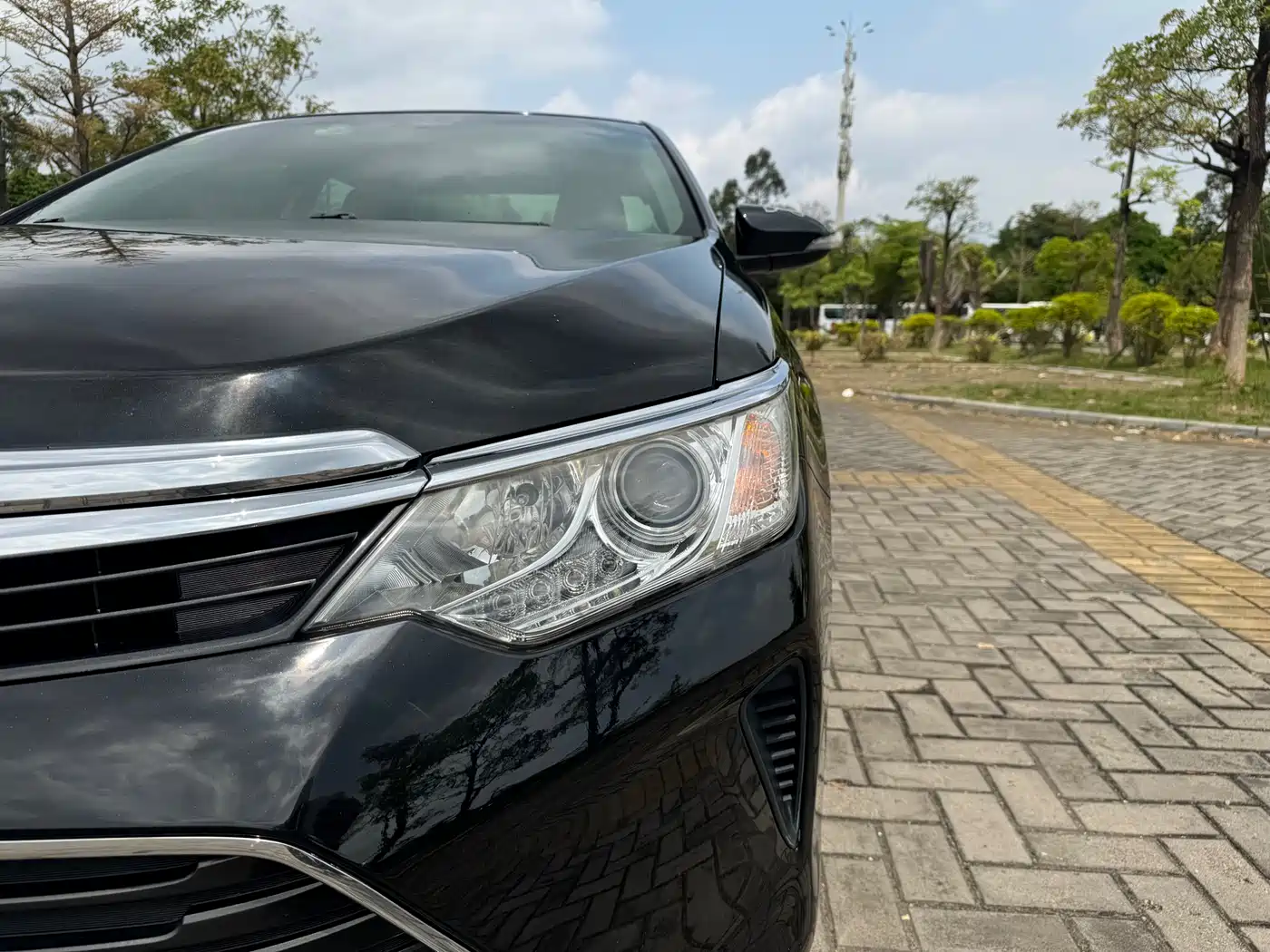 Toyota Camry 2016 2.0G 10th Anniversary Leading Edition фото 16