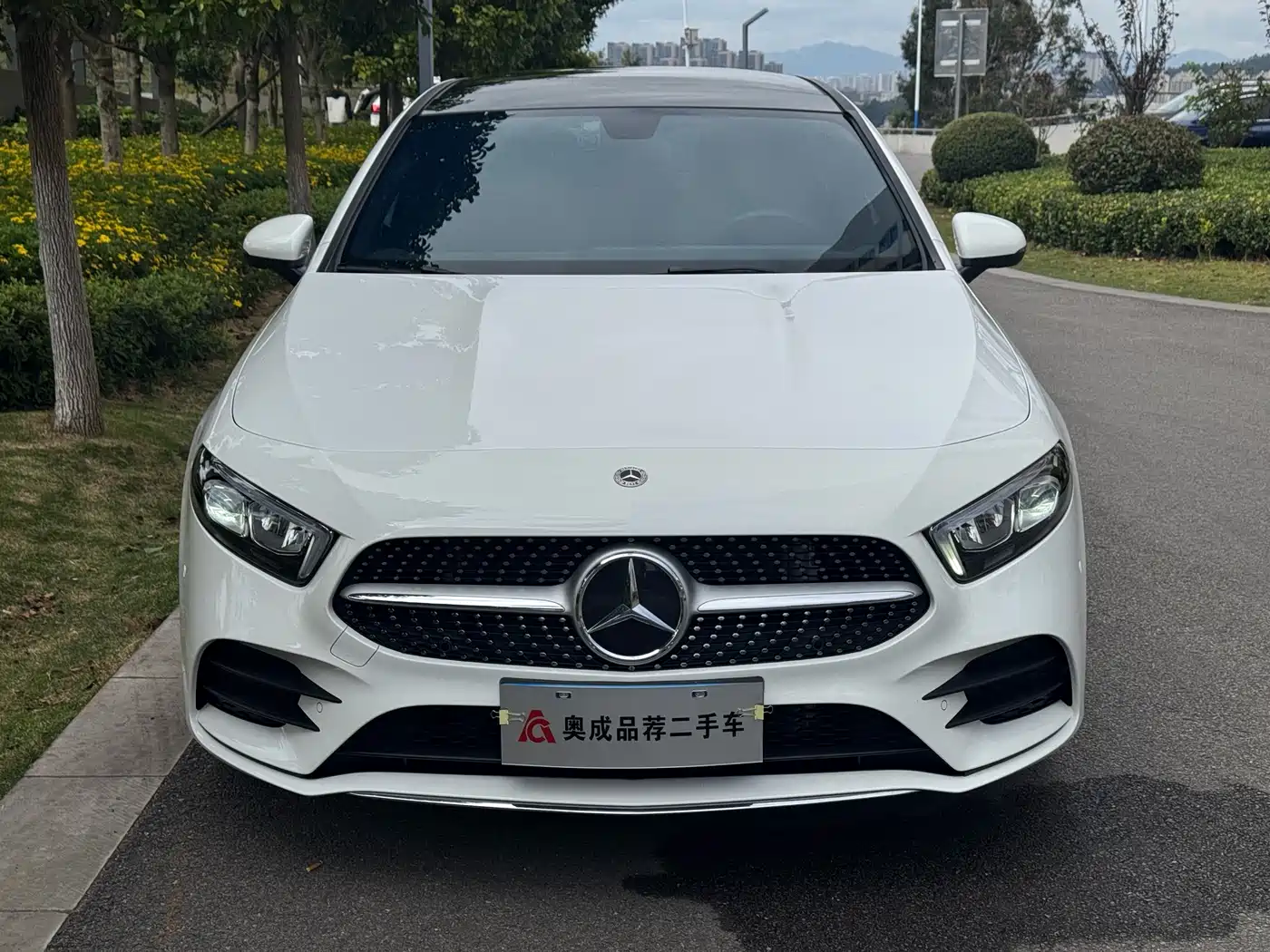 Mercedes-Benz A-Class 2022 Facelift III A 200 L Sport Sedan Fashion фото 2