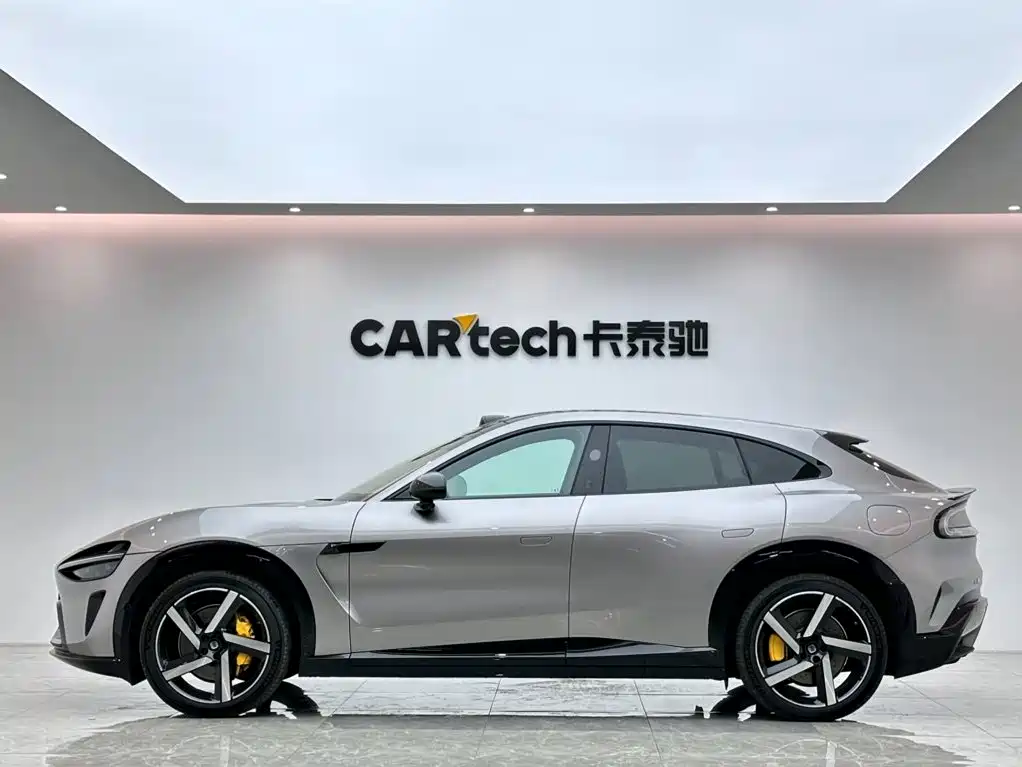 Фото 2 - Xiaomi Auto Xiaomi YU7