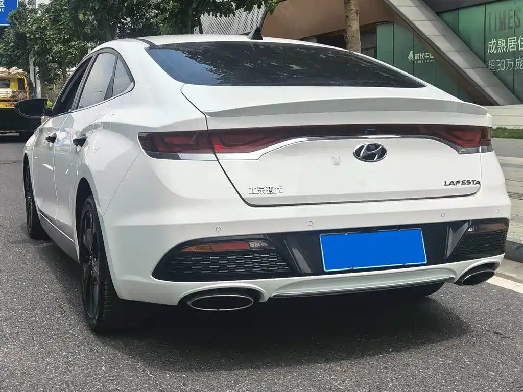 Hyundai Fista 2019 280TGDi Sport Edition China VI фото 7
