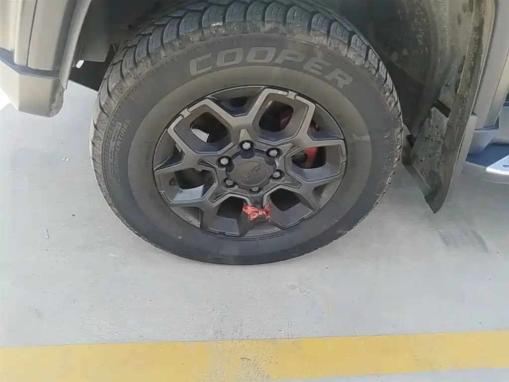 BAIC ORV Beijing Offroad BJ40 2024 2.0D Blade Hero Glory Edition фото 23