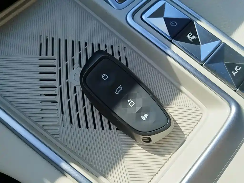Haval Xiaolong MAX 2023 2023 1.5L Hi4 105 4WD Smart Flagship