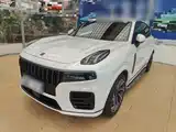Photo 1 - Lynk & Co 09