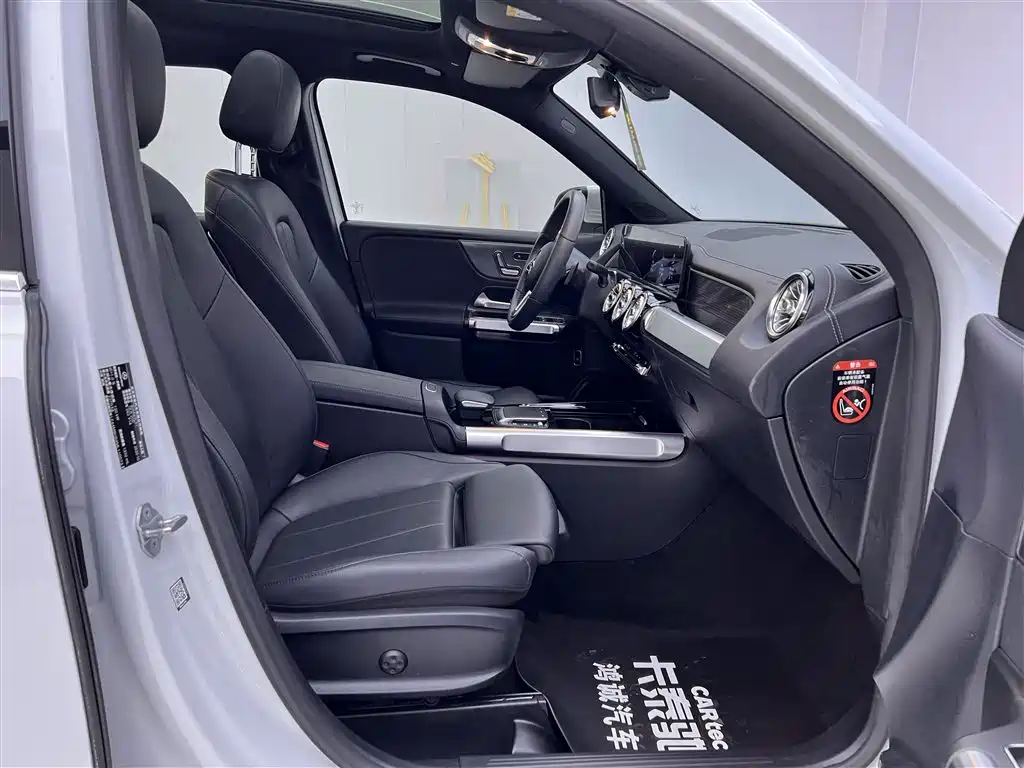 Mercedes-Benz GLB 2021 GLB 200 Style фото 19