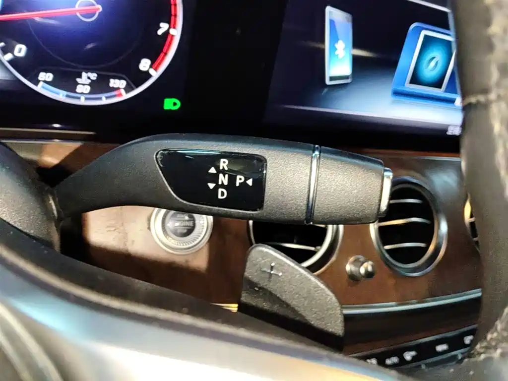 Mercedes-Benz E-Class 2020 E 300 L Luxury Model фото 14