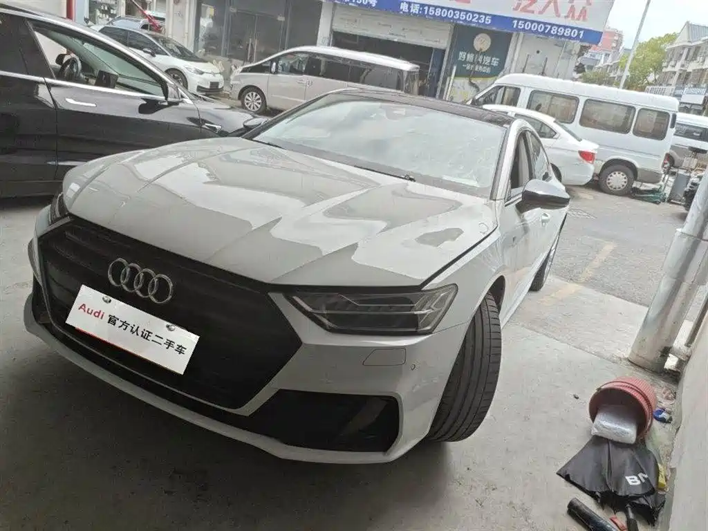 Audi A7 2021 40 TFSI Luxury фото 2