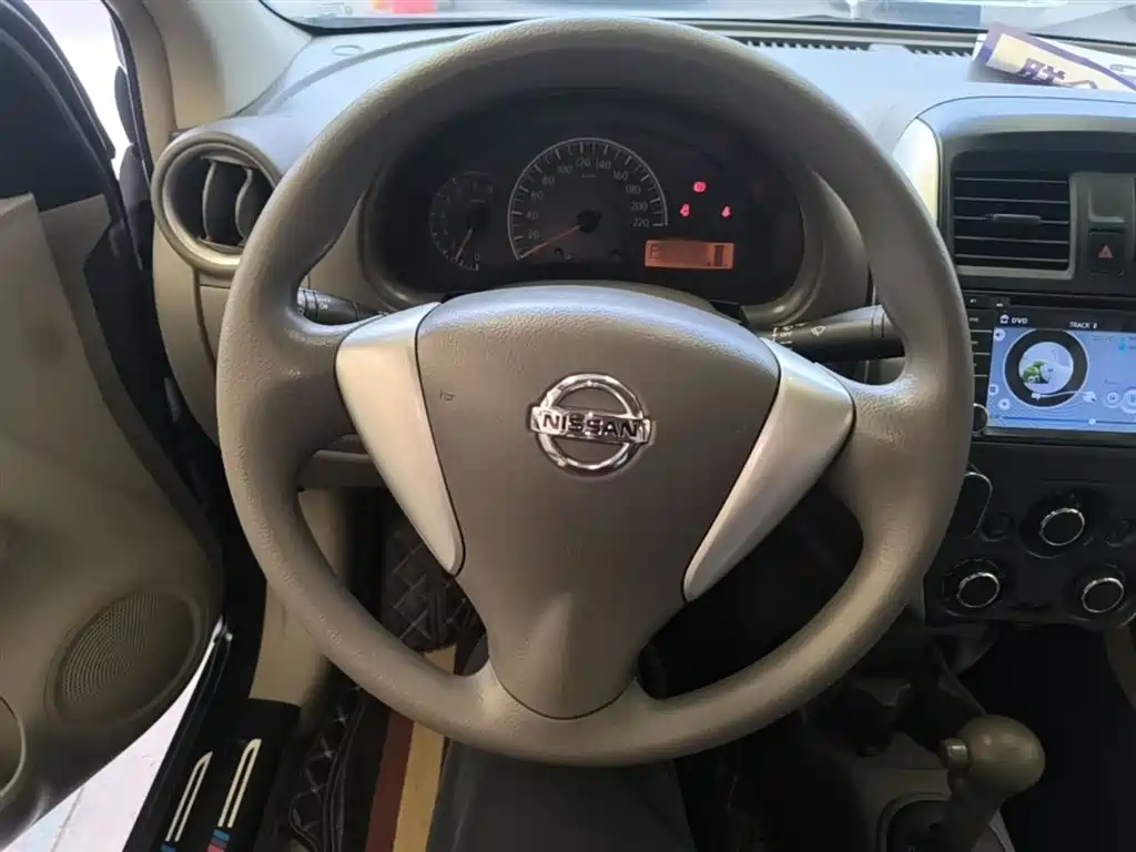 Nissan Sunny 2016 2015 1.5XE CVT Comfort