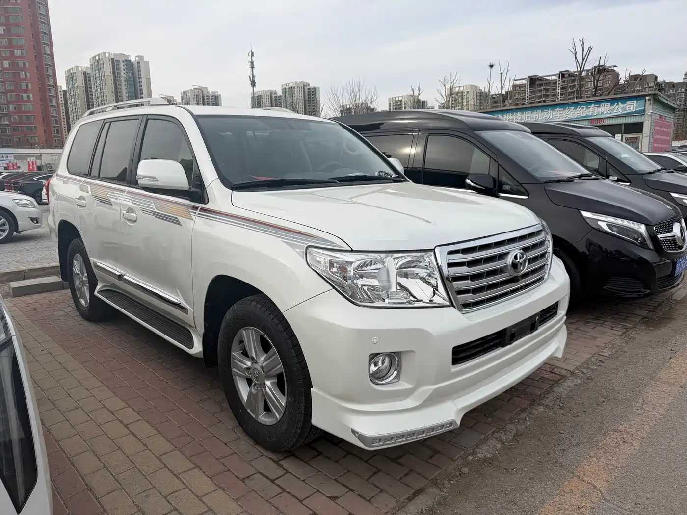 Toyota Land Cruiser (Import) 2015 2015 4.0L V6 Middle East Limited Edition