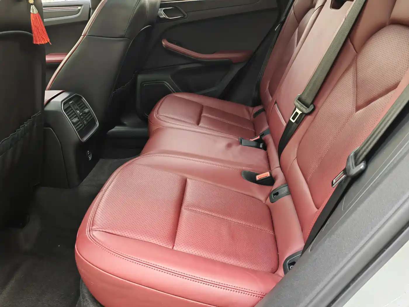 Porsche Macan 2021 Macan 2.0T фото 10