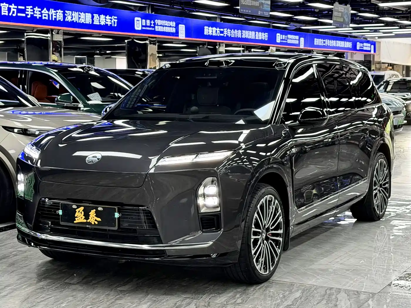 NIO ES8 2025 Base Model