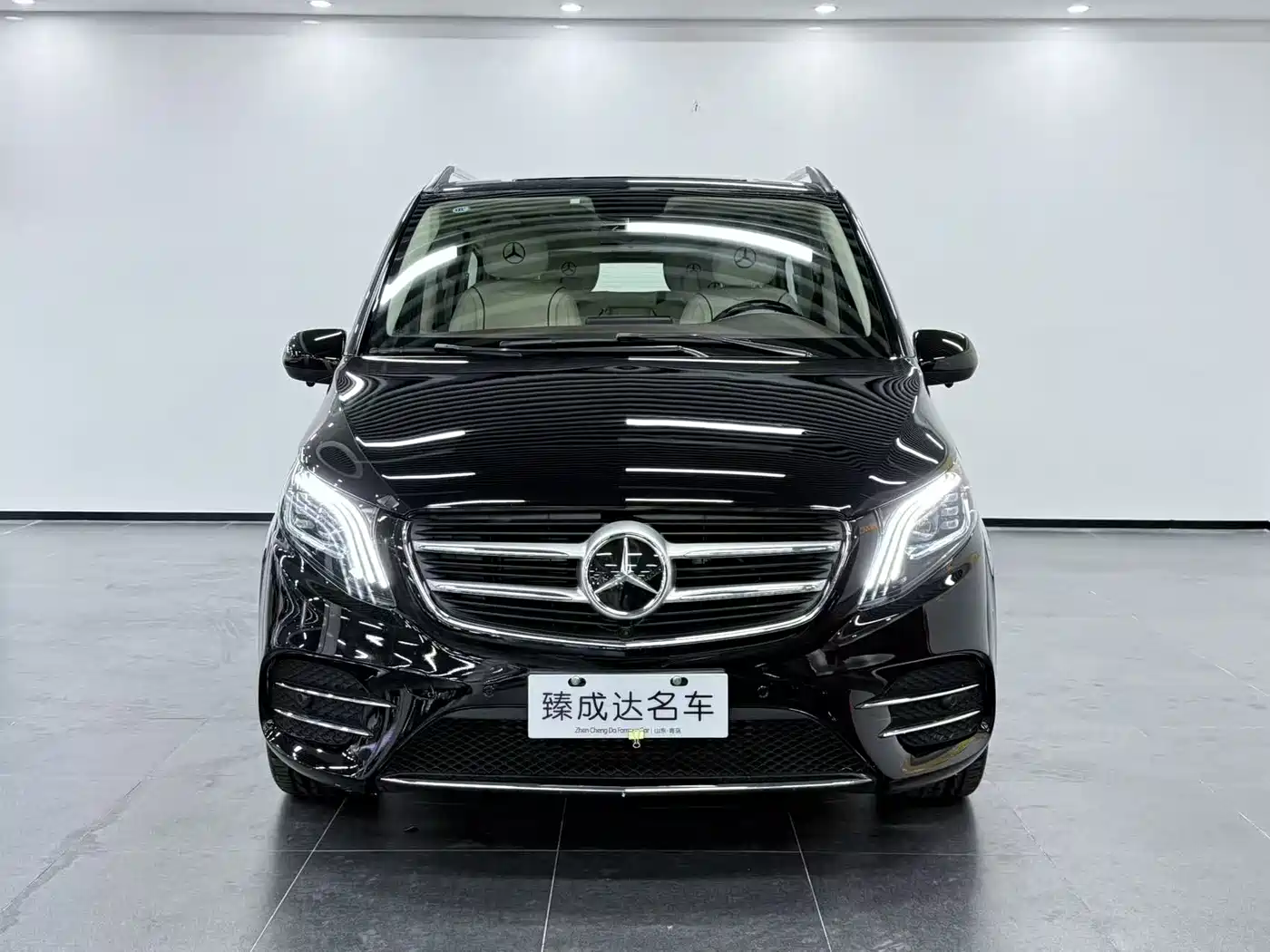 Mercedes-Benz Vito 2021 2.0T Elite 7-Seater фото 2