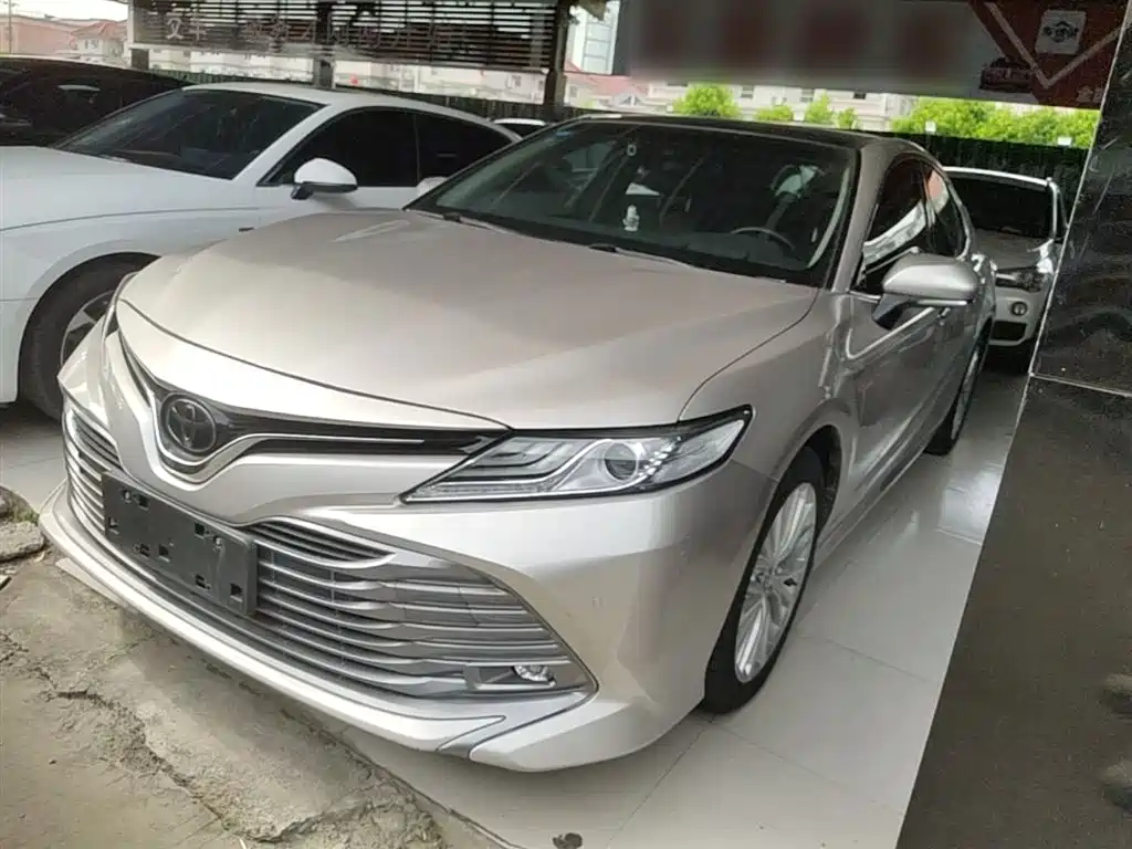 Toyota Camry 2019 2.5G Luxury Edition China VI