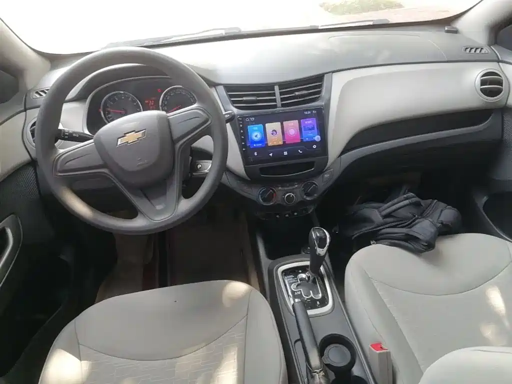 Chevrolet Sail 2015 Sail 3 1.3L AMT Ideal Edition фото 10