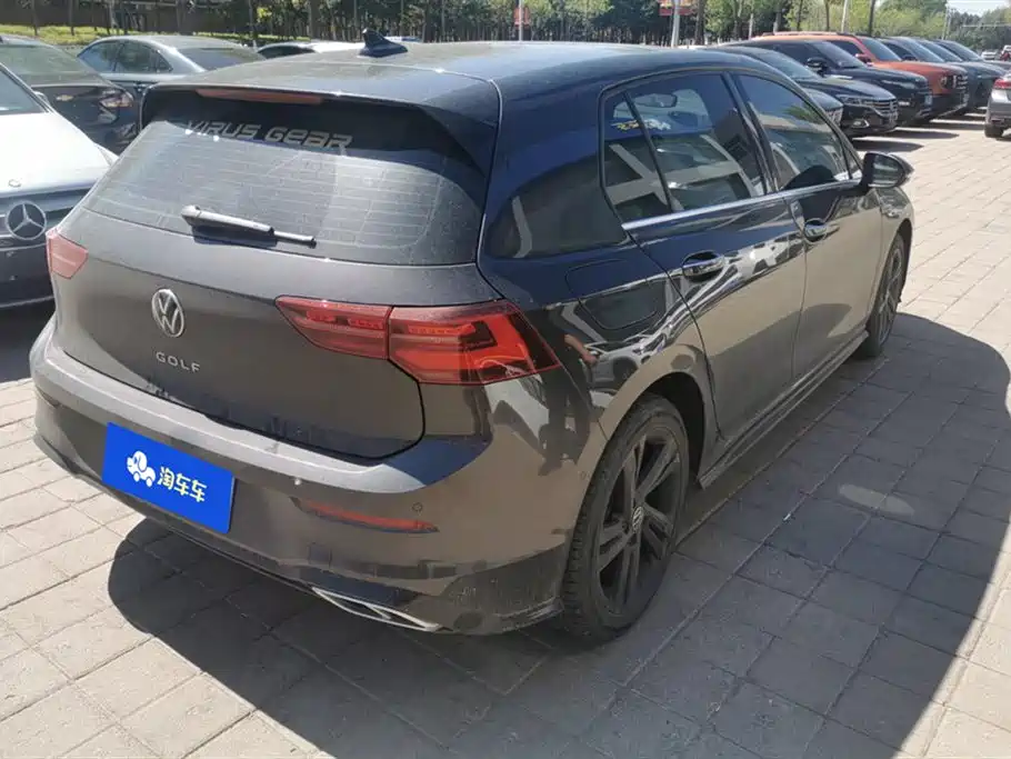 Volkswagen Golf 2021 280TSI DSG R-Line фото 3