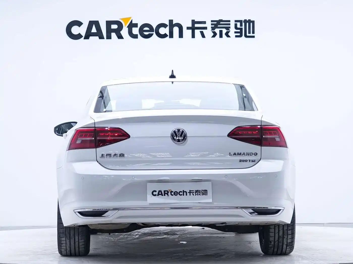 Volkswagen Lamando 2021 Facelift 280TSI DSG Comfort Edition фото 3