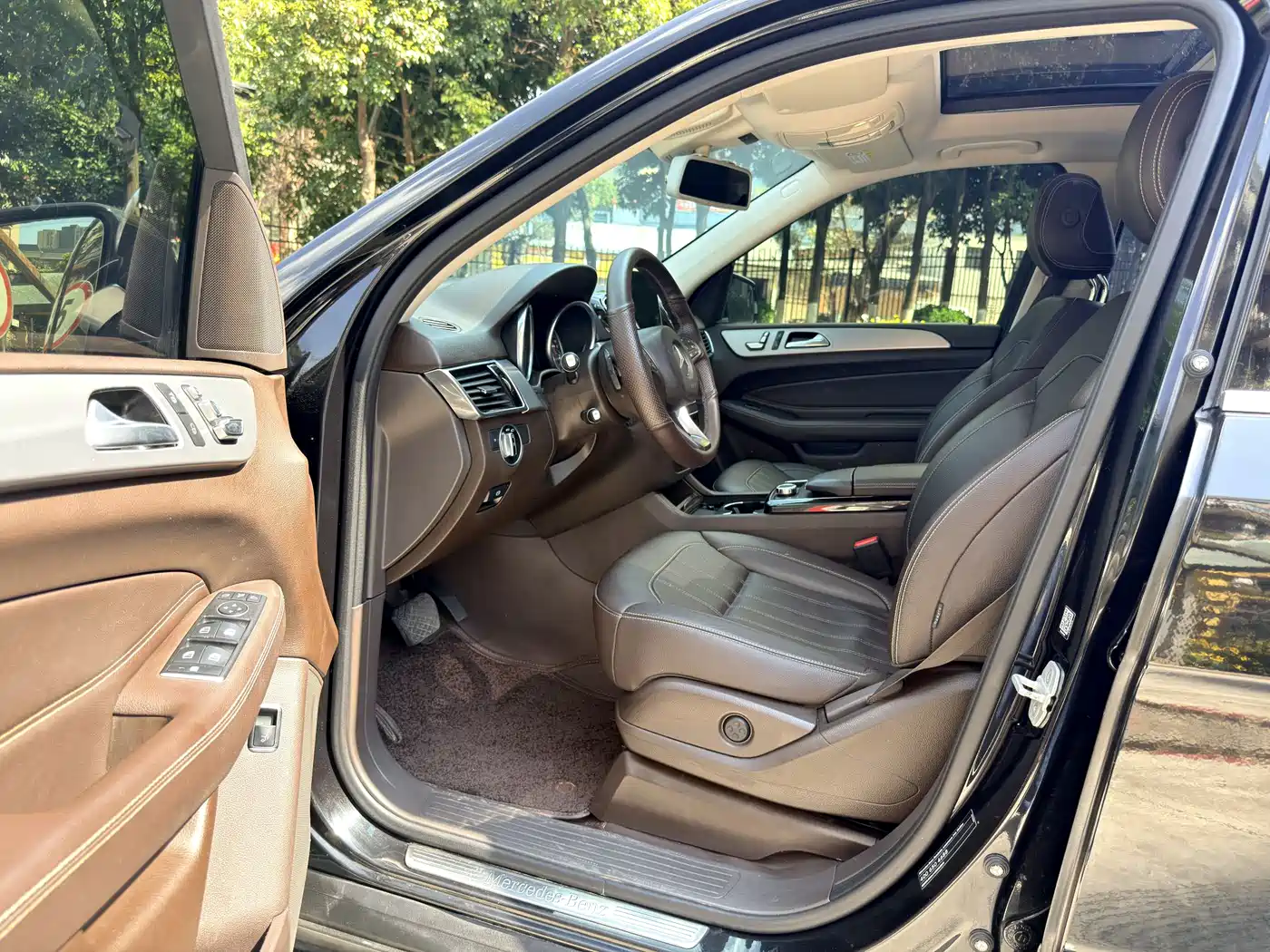 Mercedes-Benz GLE 2015 GLE 320 4MATIC фото 13
