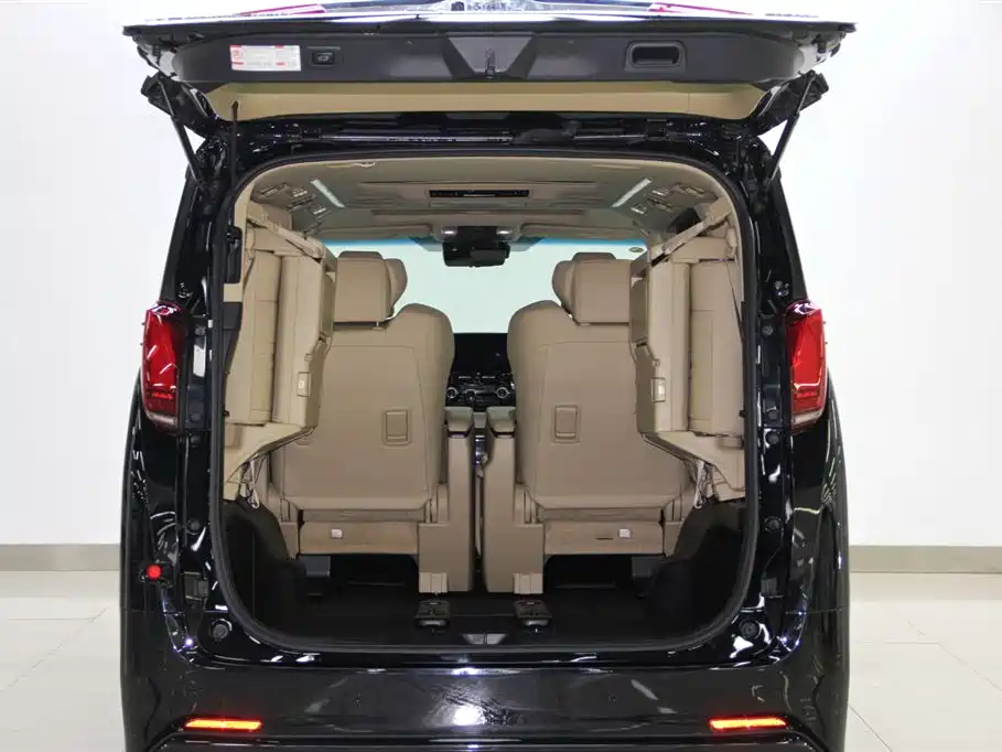 Toyota Alphard 2021 Hybrid 2.5L Premium фото 33