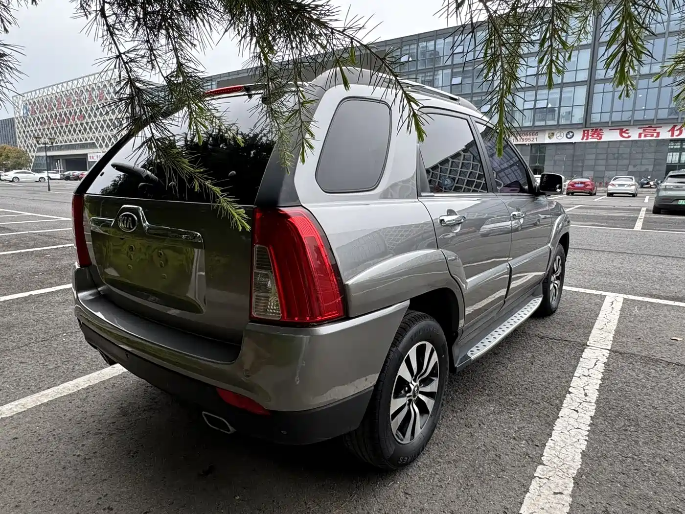 Kia Sportage 2013 2.0L Automatic 2WD Premium фото 6