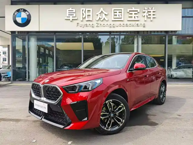 BMW X2