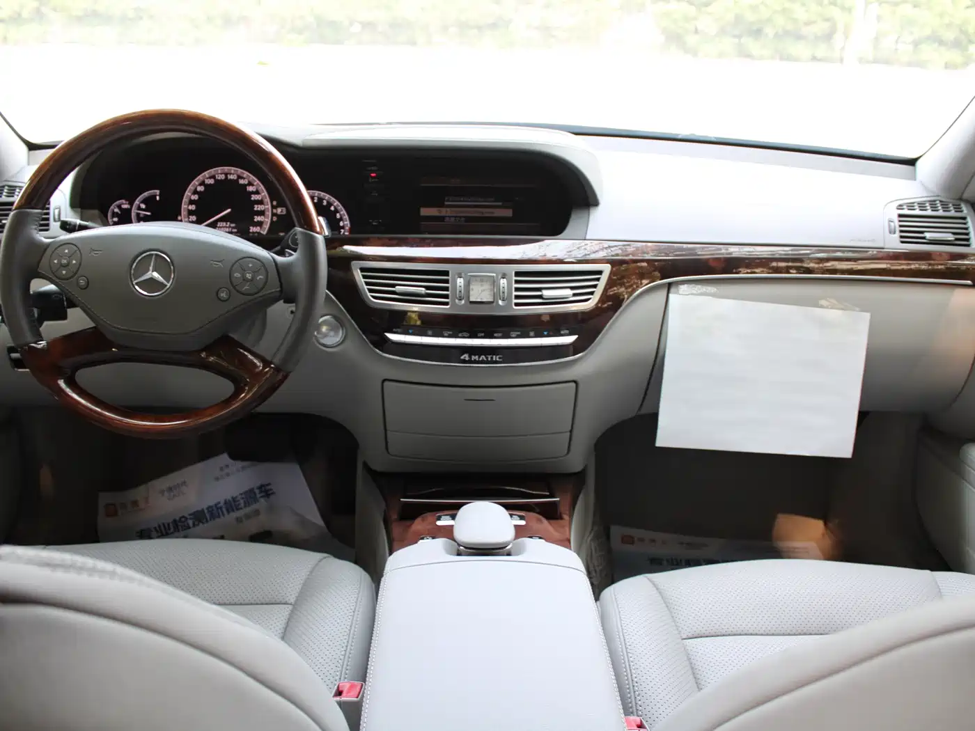 Mercedes-Benz S-Class 2010 S 350 L 4MATIC фото 16