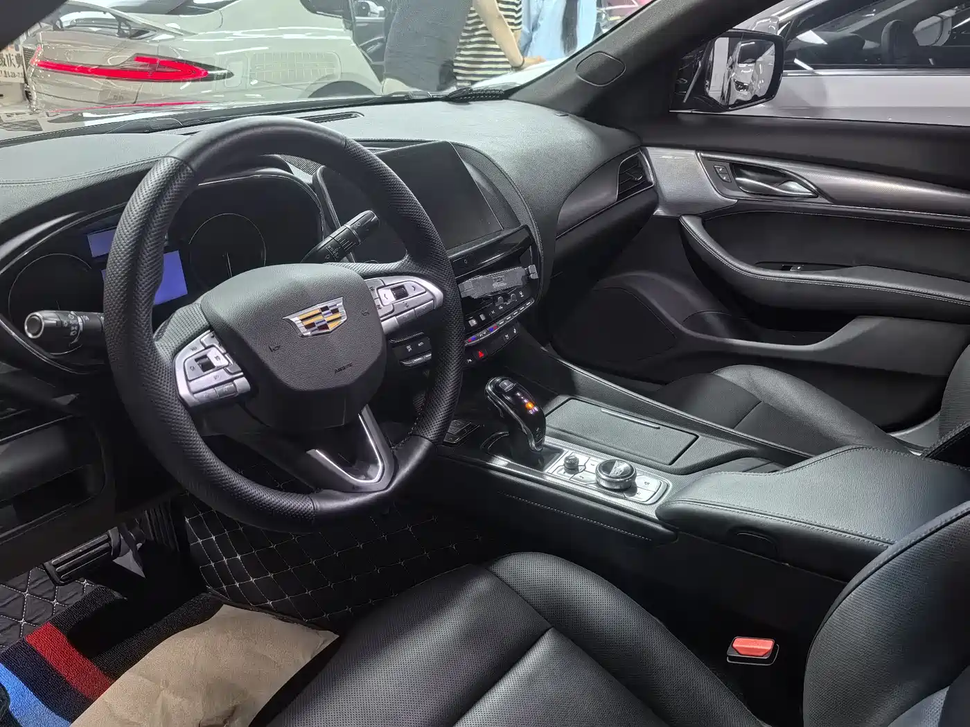 Cadillac CT5 2023 28T Luxury Style (Standard Edition) фото 3