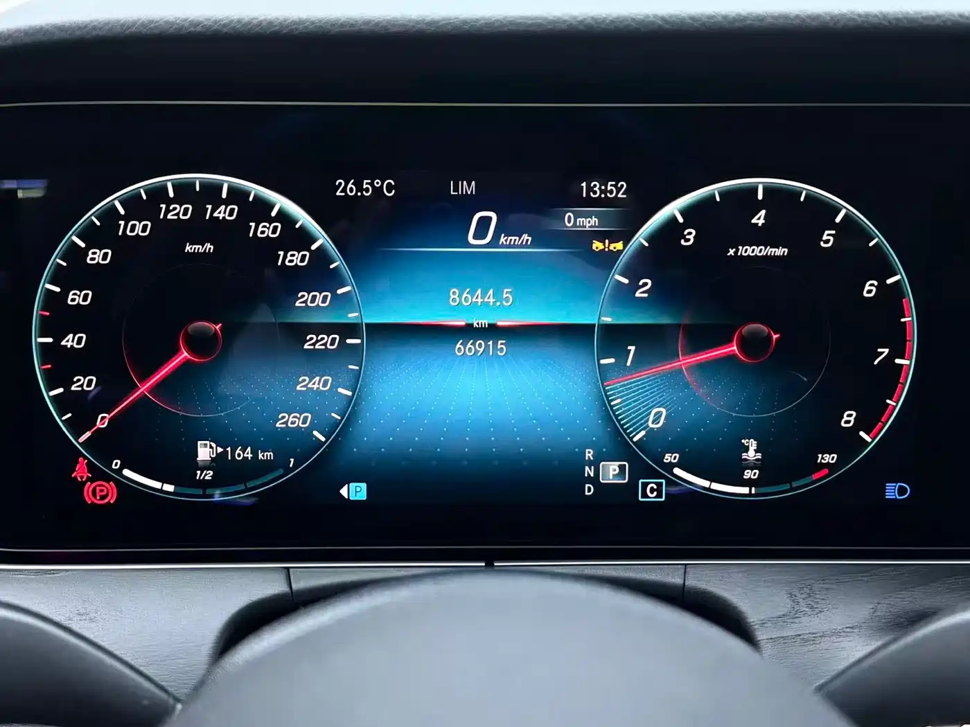 Mercedes-Benz E-Class 2023 E 300 L Luxury фото 13