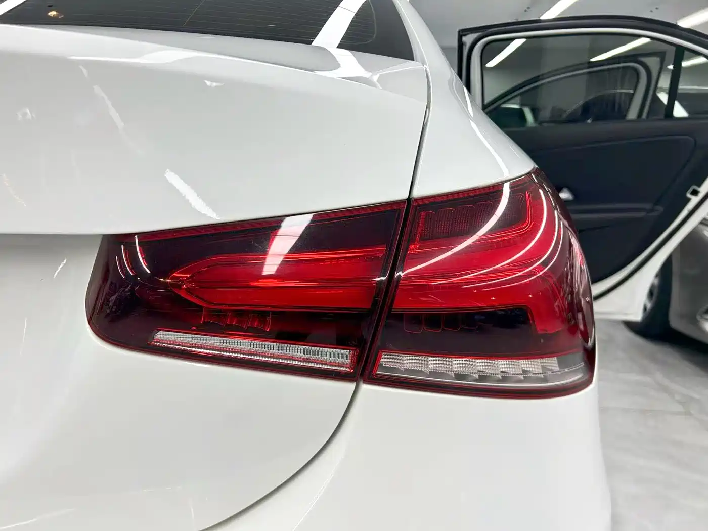 Mercedes-Benz A-Class 2019 A 200 L Sport Sedane Pioneer Special Edition фото 21