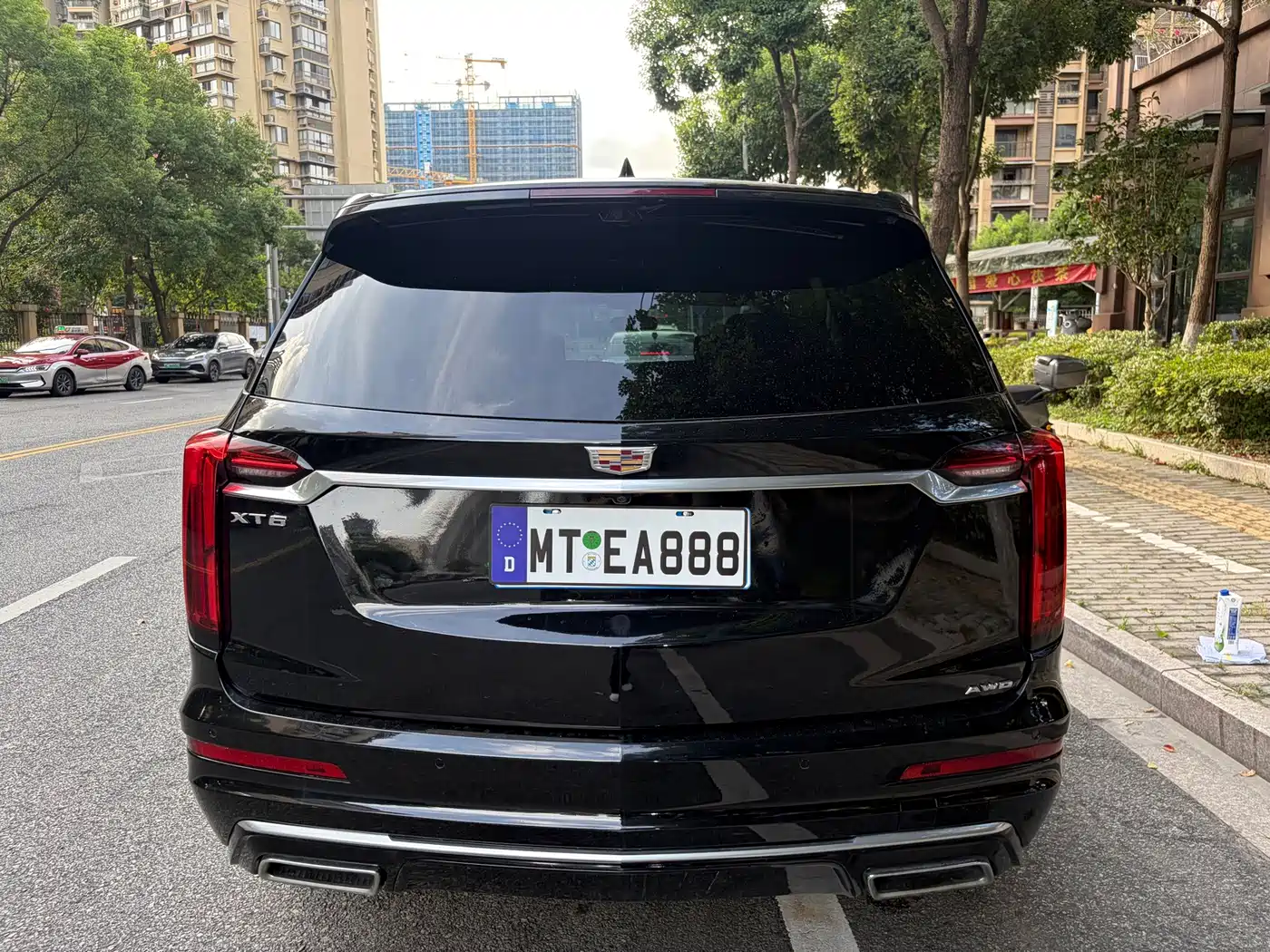 Фото 15 - Cadillac XT6