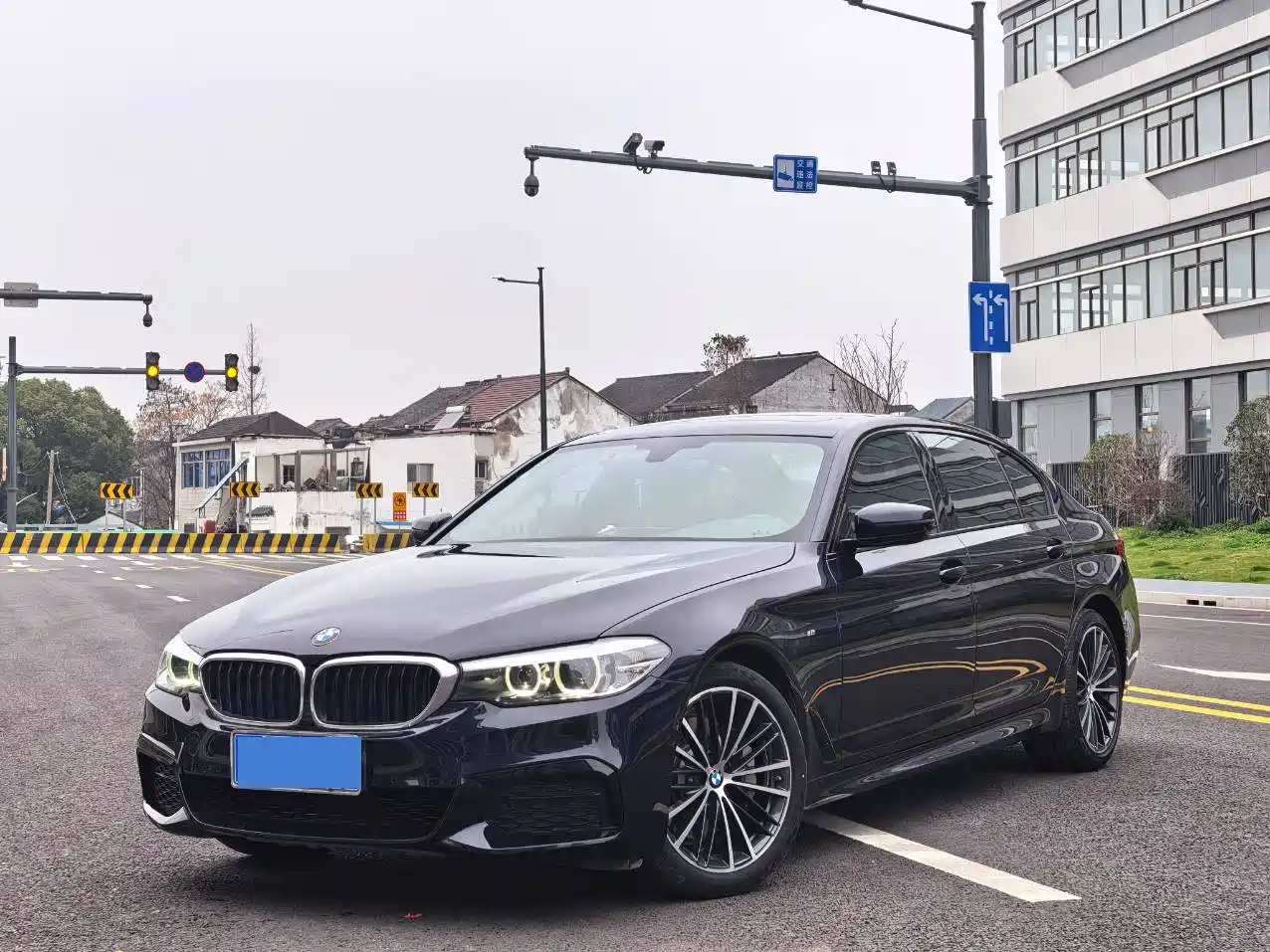 BMW 5 Series 2019 Facelift 530Li Leading M Sport Package