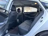 Photo 6 - Hyundai Sonata